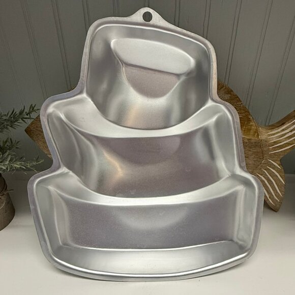 WILTON 2004 Cake Pan Topsy Turvy #2105-4946 Used Once! - Picture 2 of 8